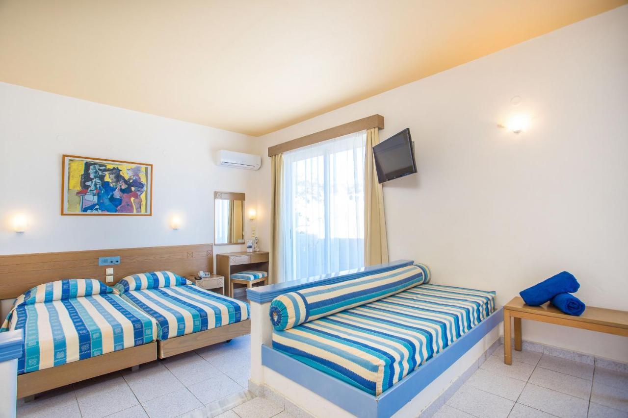 Irinna Hotel-Apartments ฟาลิรากี ภายนอก รูปภาพ